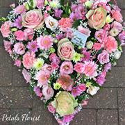 Loose Heart Pale Pink